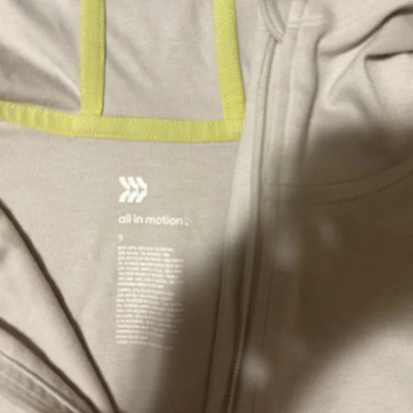 All in Motion quarter zip hoodie - Picture 2 of 3